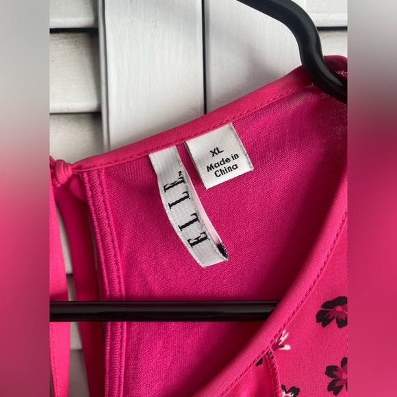 Elle brand blouse - Picture 3 of 7